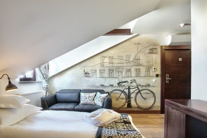 Schlafzimmer mit Dachschräge gestalten-Wandgestaltung-Tapeten