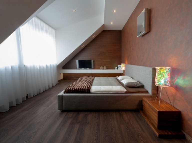 Schlafzimmer-Dachschraege-gestalten-modern-Stauraum-Blick