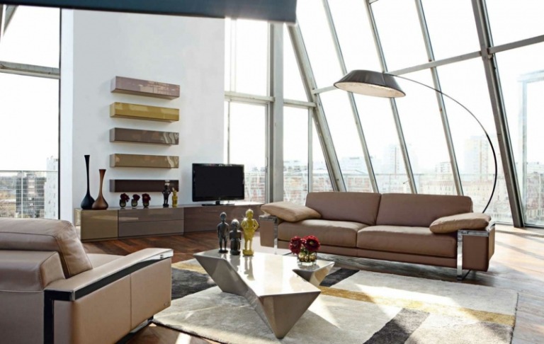 Stehlampe-Schwarz-Wohnzimmer-Zweisitzer-Sofa-Teppich
