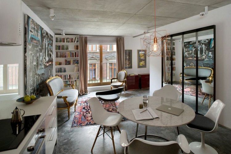 apartment mit modernen und vintage akzenten wohnzimmer esstisch kueche