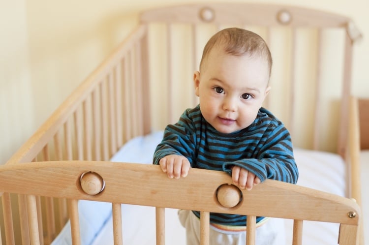 Babyzimmer einrichten unbedenklich -tipps-schadstofffreie-babymoebel