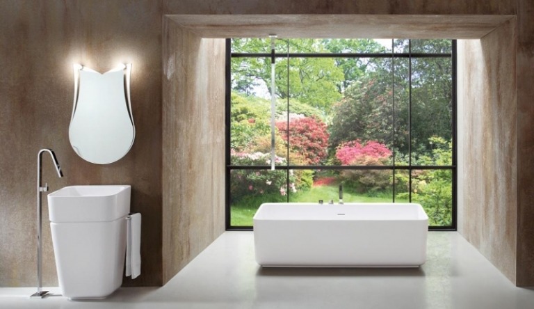 Badezimmer Spiegel Arblu-Tulip-beleuchtung-badewanne-freistehend-glaswand