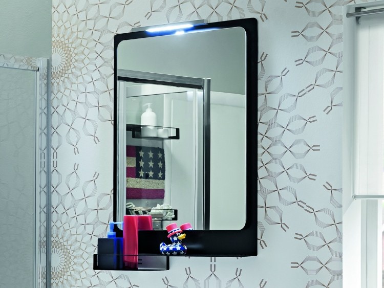 badezimmer-spiegel-arblu-hito-led-oben-schwarz-abgerundet-tapete-muster