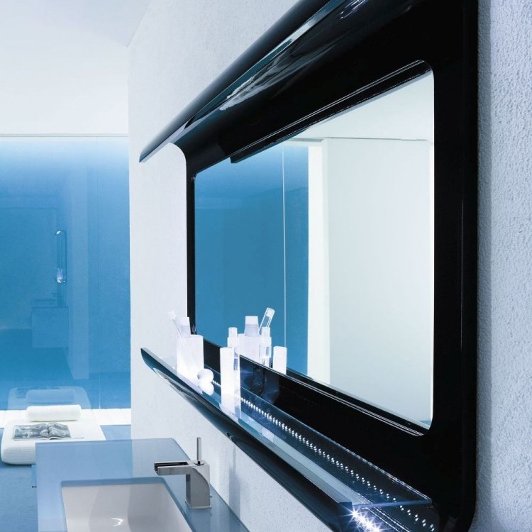 badezimmer-spiegel-arlex-design-Lulù-schwarz-hochglanz-abgerundet