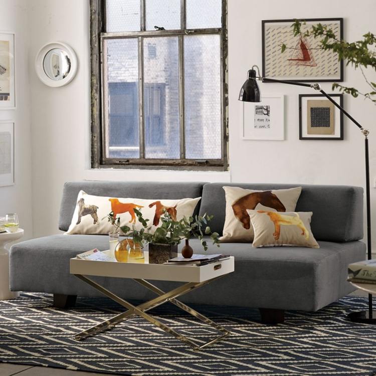 kelim-teppich-modern-couch-grau-kissen-schwarz-weiss-fenster-industriedesign