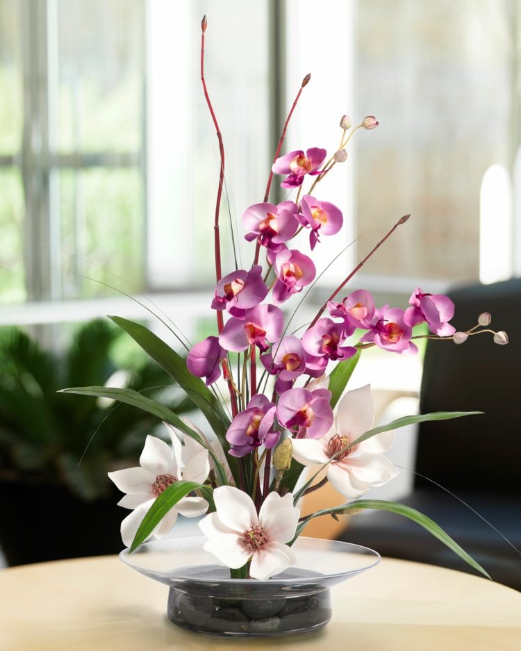 orchideen deko arrangements schlicht japanisch stil rosa blueten schale glas