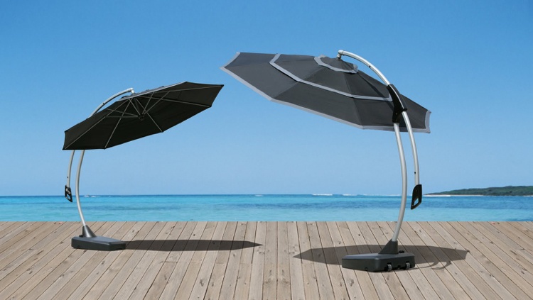 sonnenschutz-terrasse-flexibel-design-ampelschirm-aluminium-schwarz