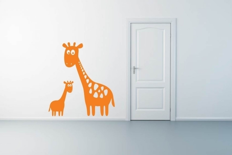 Wandtattoos fürs Babyzimmer -hell-giraffe-gelb-baby-mutter-tuer