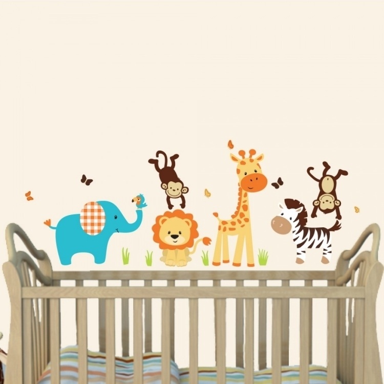 Wandtattoos fürs Babyzimmer -zootiere-babybett-zebra-giraffe-elefant-loewe