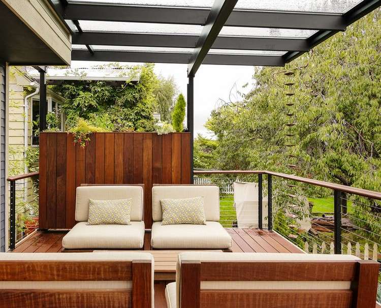Balkon-Sichtschutz-Holz-modern-Windschutz-Feng-Shui-Gestaltung-Windspiele