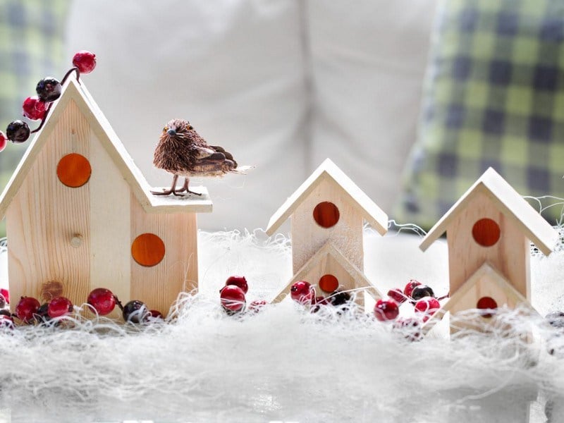 Basteln-Erwachsene-Weihnachten-modern-Vogelhaus-Holz