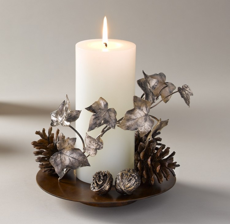 Basteln-Tannenzapfen-Advent-Kerze-dekorieren-Ideen