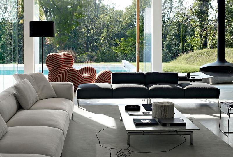 Sofa-Grau-Wohnzimmer-Sessel-Streifen-Rot-Weiss