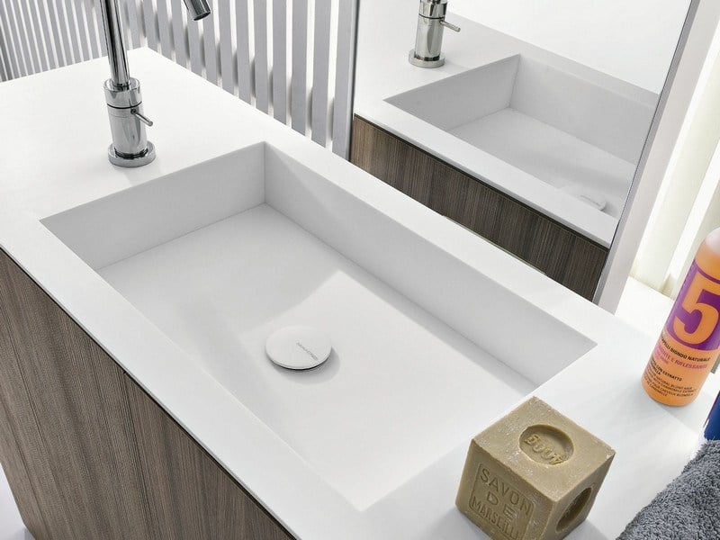 Waschbecken für moderne Badezimmer-weiss-Holz-Unterschrank-Makro-cube