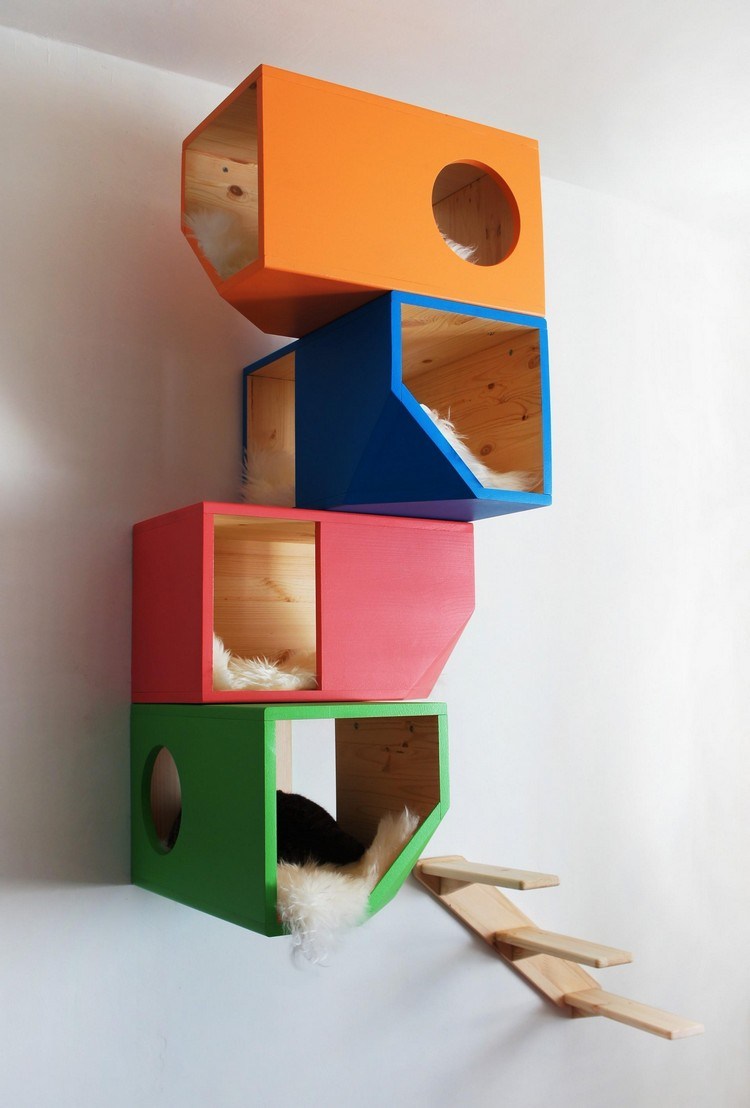 Katzenmöbel aus Holz design-catissa-bunt-vier-kisten