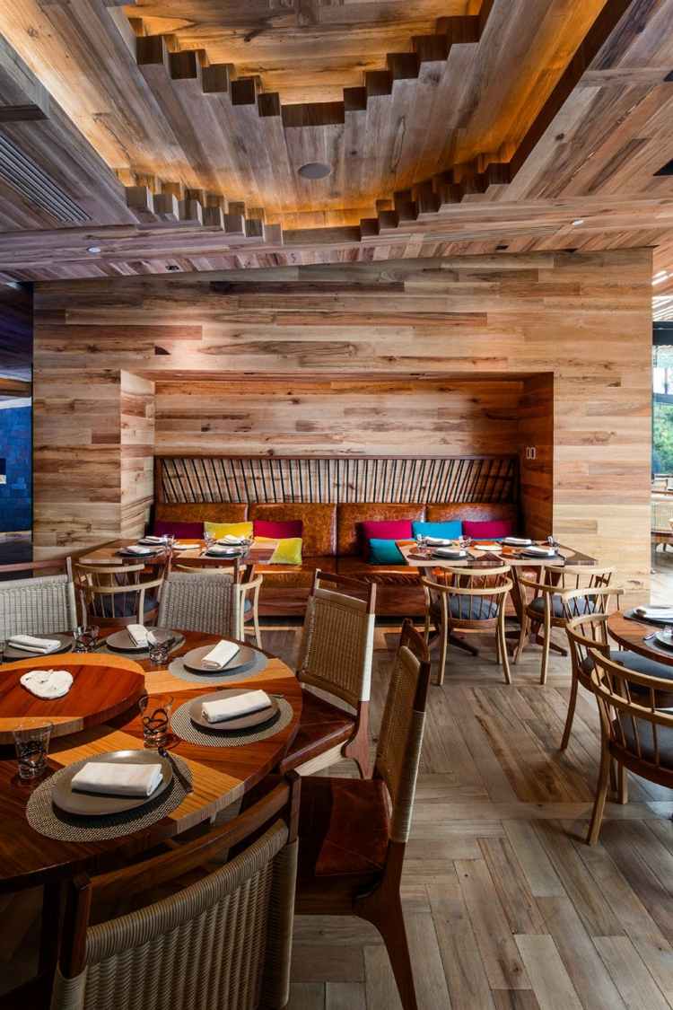 restaurant fliesen massgefertigtem design lounge sitzbank bunt textil kissen