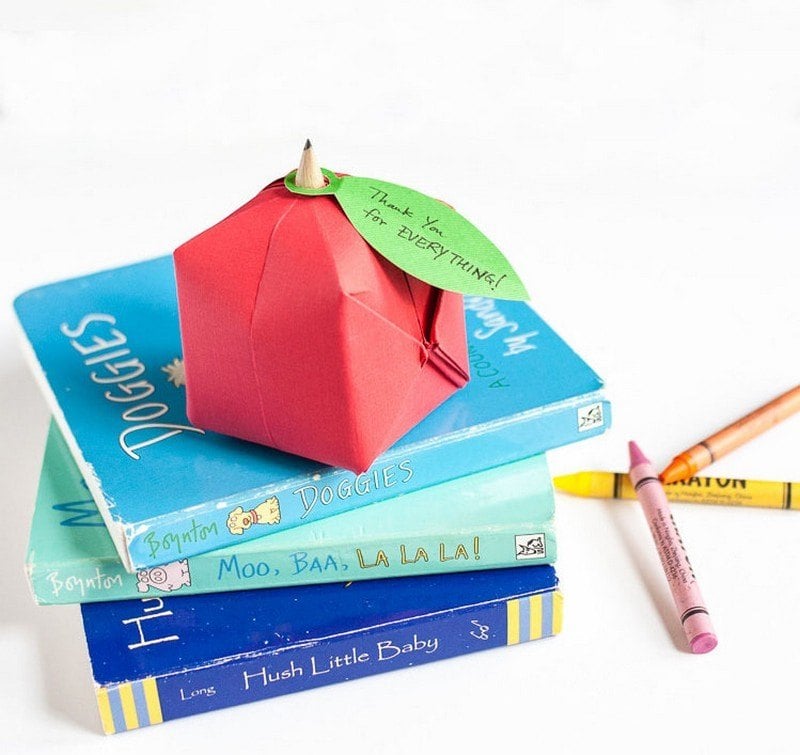 Basteln-Kindern-Origami-Apfel-falten-Grusskarte-beschriften