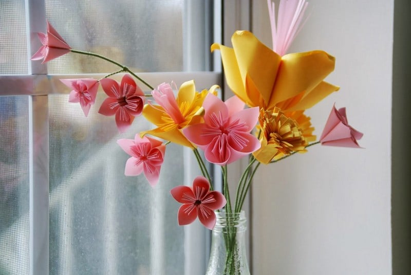 Basteln-Kindern-Origami-Blumen-romantische-Dekoidee