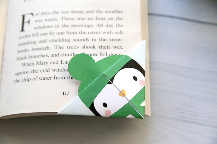 Origami mit Kindern Weihnachten Pinguin Lesezeichen falten 15X15 Papier