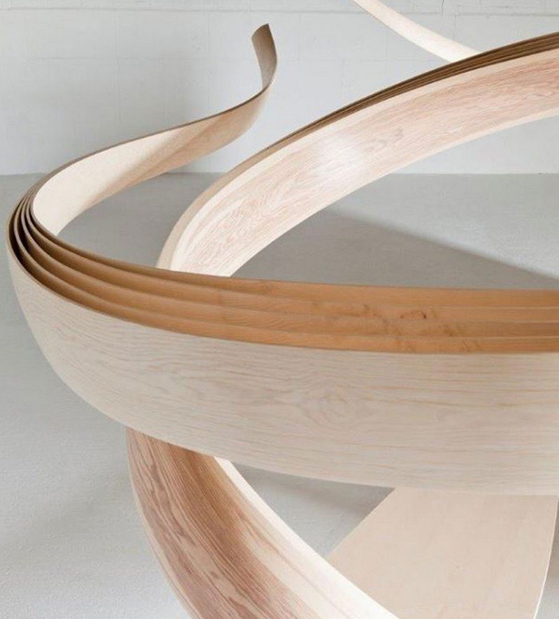 Schreibtisch-Holz-futuristisch-Bauweise-Ideen-neu