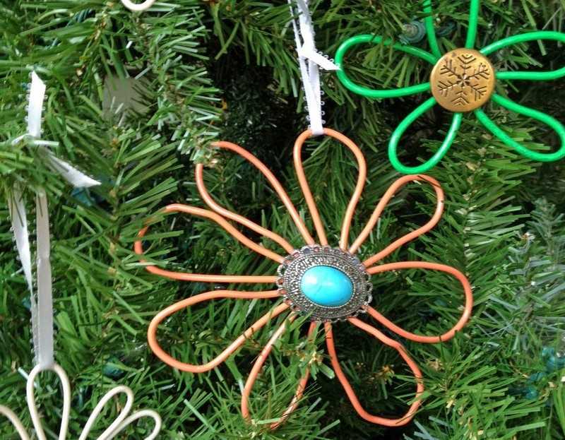Weihnachtsbastelideen-2015-Kinder-Geschenke-Weihnachtsbaum-Ornamente-DIY
