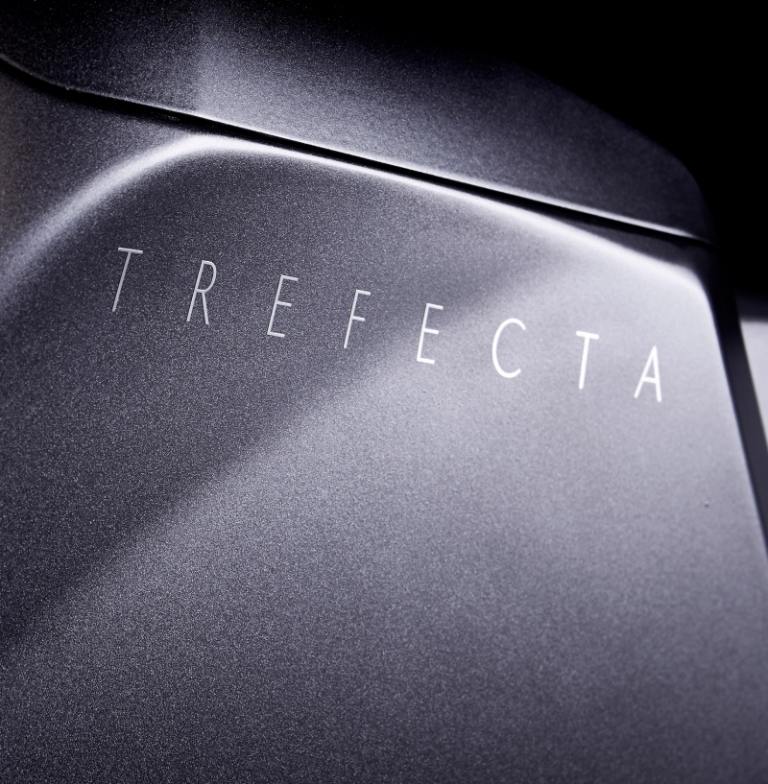 elektrisches-fahrrad-trefecta-detail-carbon-fahrradrahmen-metal-hochwertig-design