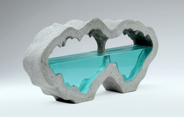 moderne-skulpturen-glas-beton-hoehle-wasser-unterwasser-glasschichten-modell