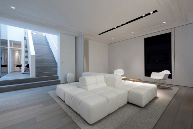 In Schwarz-Weiß einrichten - Eine minimalistische Luxus Wohnung