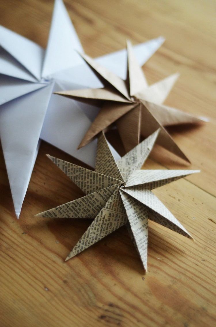 weihnachtsdeko-selber-basteln-papier-origami-sterne-8-zacken