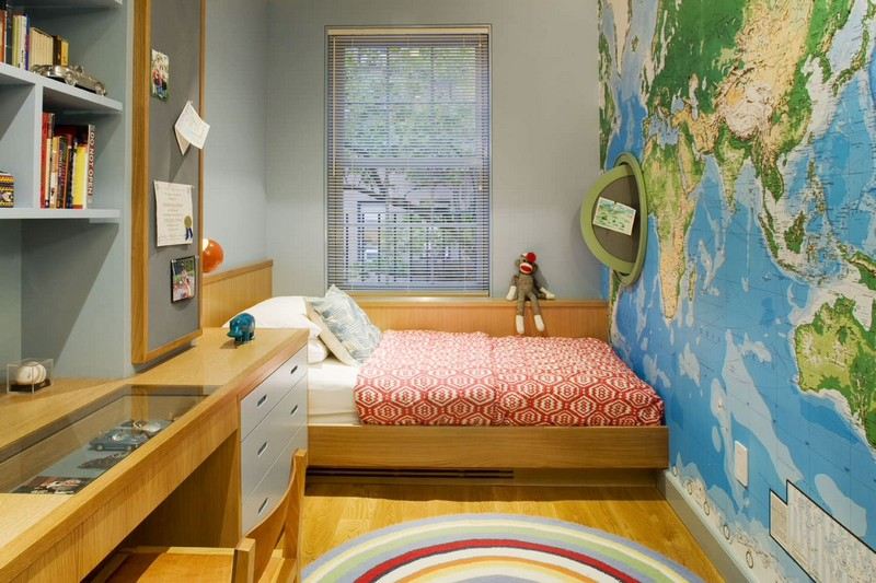 Kinderzimmer-Junge-Wandgestaltung-Weltkarte-Ideen