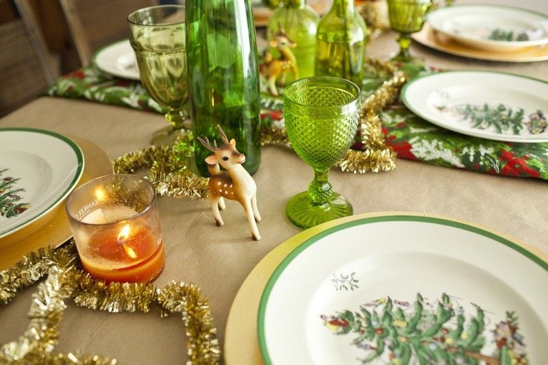 Tischdeko-Weihnachten-Hirsch-Figur-Gold-Girlande