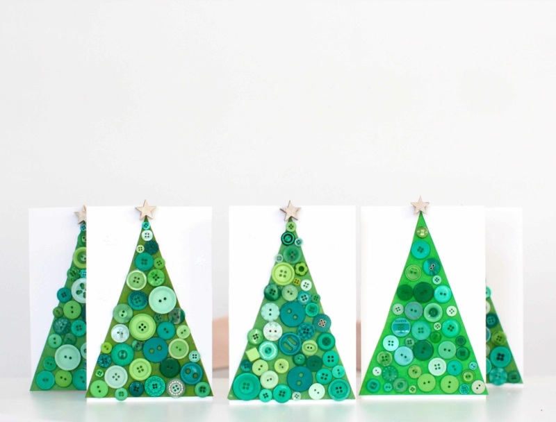 Weihnachtskarten-selber-basteln-Knoepfe-Weihnachtsbaum-Ideen-gestalten