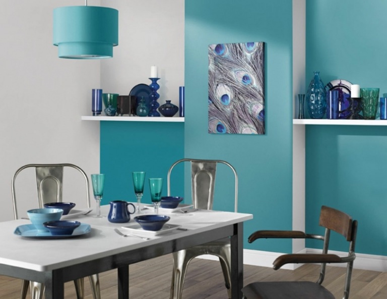 Wohnraumgestaltung-Farben-hellblau-Hellgrau-Esszimmer