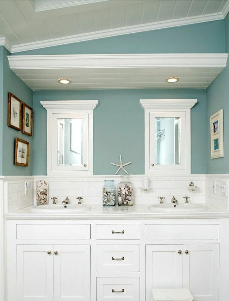 badezimmer streichen blaugrau farbe weiss waschschrank klassisch stil