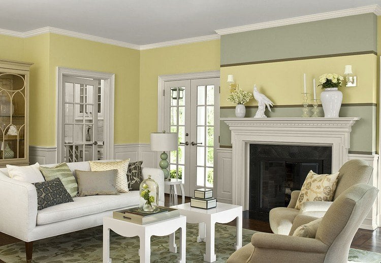 grun-wandfarbe-ideen-salbeigruen-wohnzimmer-kombination-pastellgelb-streifen