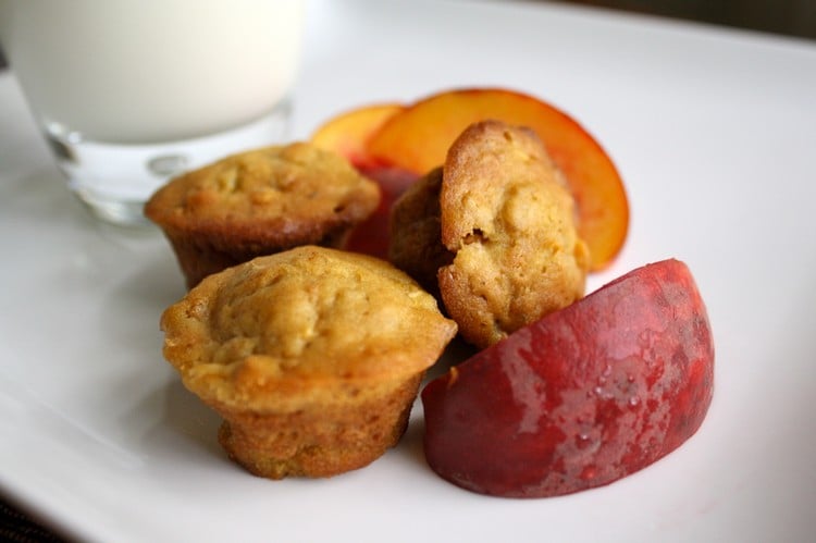herbst-rezepte-brunch-ideen-pfirsich-muffins