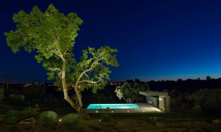 pool beton beleuchtung nacht romantisch ausblick landschaft