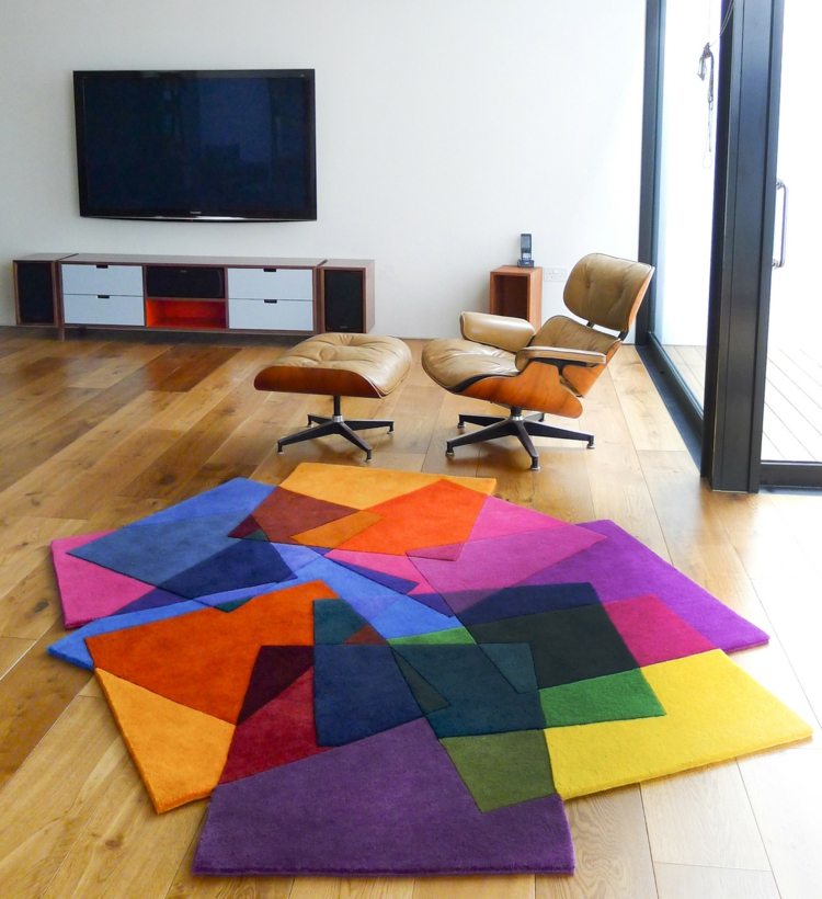 teppiche wohnzimmer bunte farben hell abstrakt quadrate scherben effekt sideboard