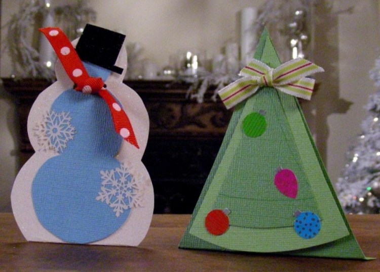 weihnachtskarten-selber-basteln-anleitung-diy-ausschneiden-schneeman-weihnachtsbaum-karton-papier