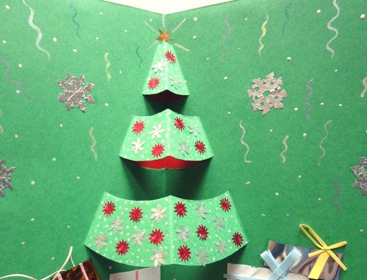 weihnachtskarten-selbst-gestalten-pop-up-christbaum-kinder-basteln