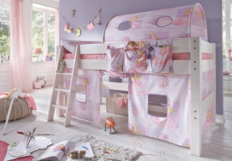 Abenteuerbett-Kinderzimmer-Maedchen-Schmetterlinge-Michelle