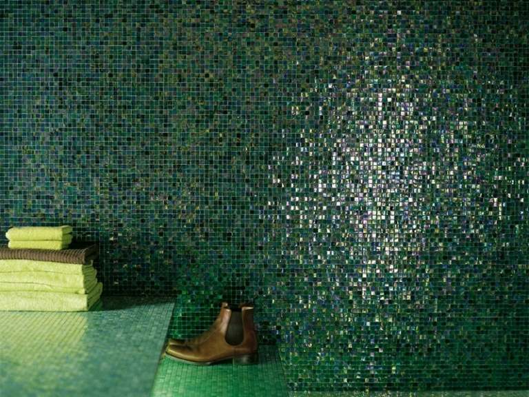 Grüne Bodenfliesen Mosaikfliesen-Badgestaltung-Ideen