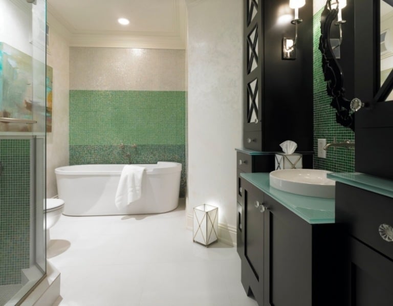 Mosaik Fliesen in Grün -mediterranes-Badezimmer-Ideen