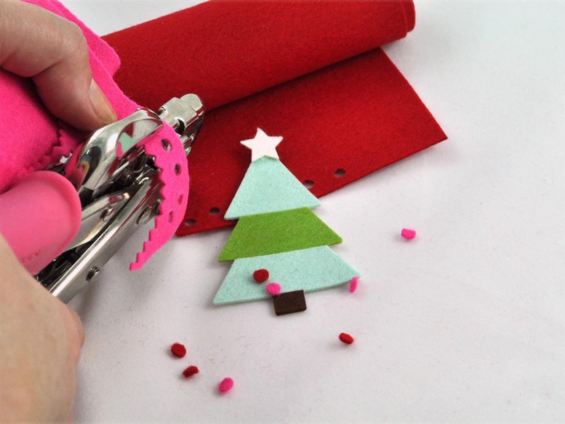 Weihnachtskarten-basteln-Weihnachtsbaum-Filz-selber-machen