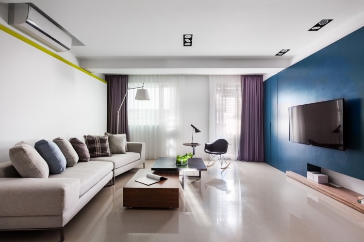 eames-plastic-chair-moderne-einrichtung-wohnzimmer-pastellfarben-blau-grau-violett-terrasse