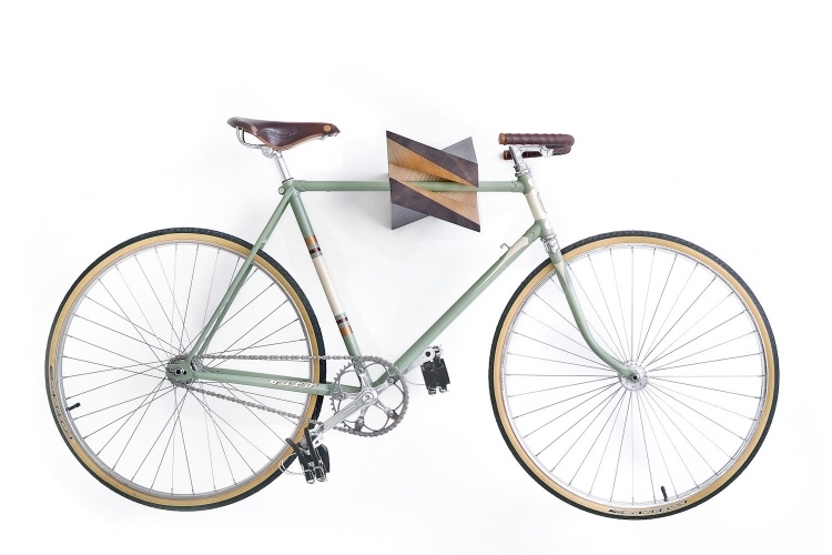 fahrradhalterung-wand-selber-bauen-ideen-modern-design-holz-eckig-linien