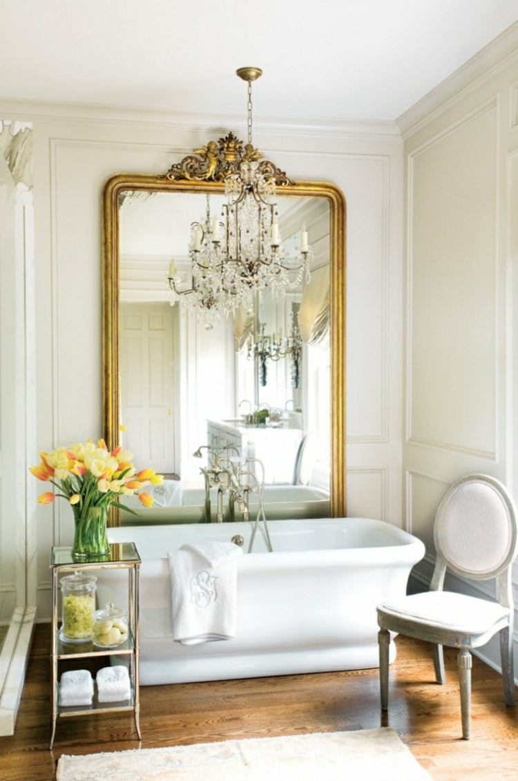 kreative wohnideen badezimmer spiegel gold rahmen vintage wanne deko