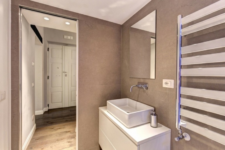 kuechen design weiss hochglanz bad waschschrank elegant spiegel
