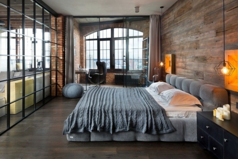 loft mit grauen möbeln schlafzimmer design glas waende