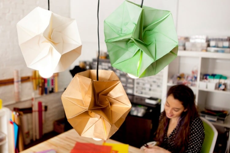 origami-lampe-diy-anleitung-leuchte-leuchte-papier-karton-farbe